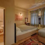 Avlu Cave House Hotel