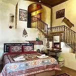 Avlu Cave House