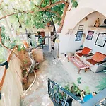 Avlu Cave House Ξενοδοχείο *