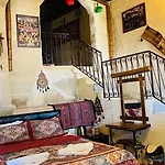 Ξενοδοχείο Avlu Cave House Γκόρεμε