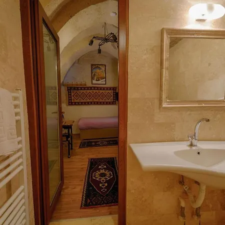 Avlu Cave House Hotel *