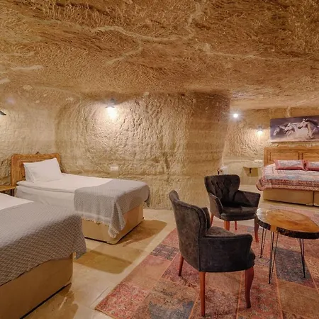 Готель Avlu Cave House Гьореме