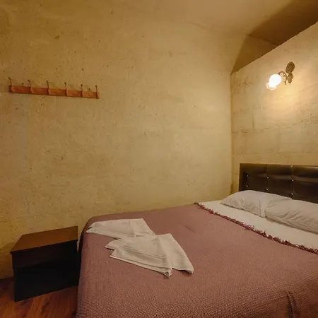 Avlu Cave House Гьореме