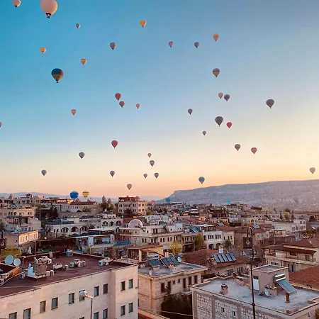 Avlu Cave House فندق غوريمِيه