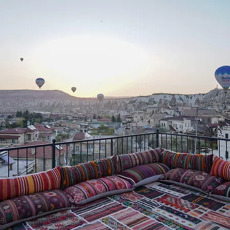 Hotel Avlu Cave House Göreme