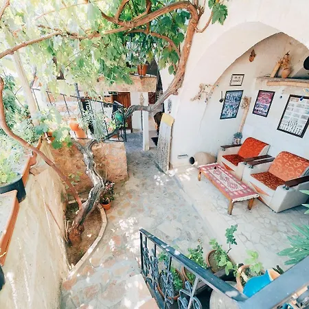 Avlu Cave House Hotel *