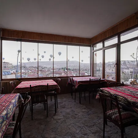 Avlu Cave House *