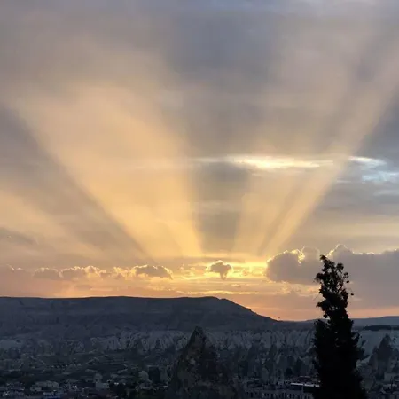 Avlu Cave House غوريمِيه