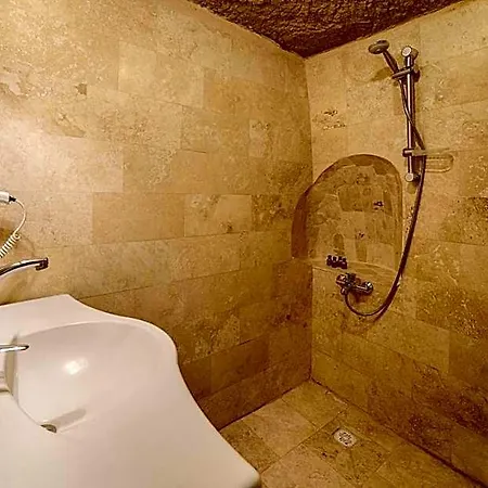 Hotel Avlu Cave House