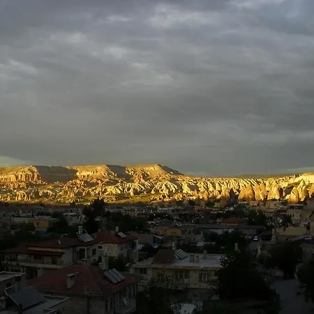 Avlu Cave House Гьореме