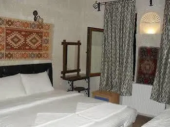 Avlu Cave House فندق *