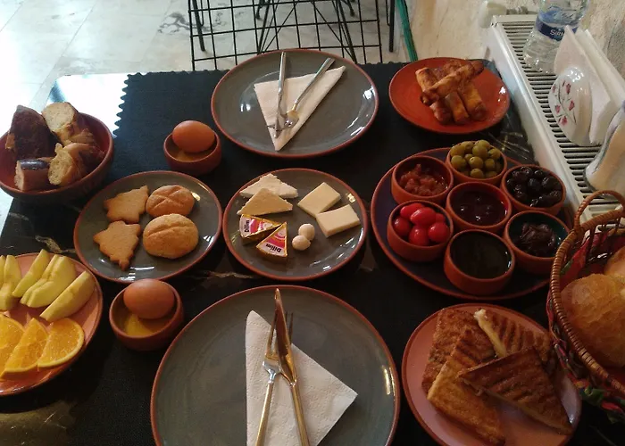 Avlu Cave House Hotel Goreme